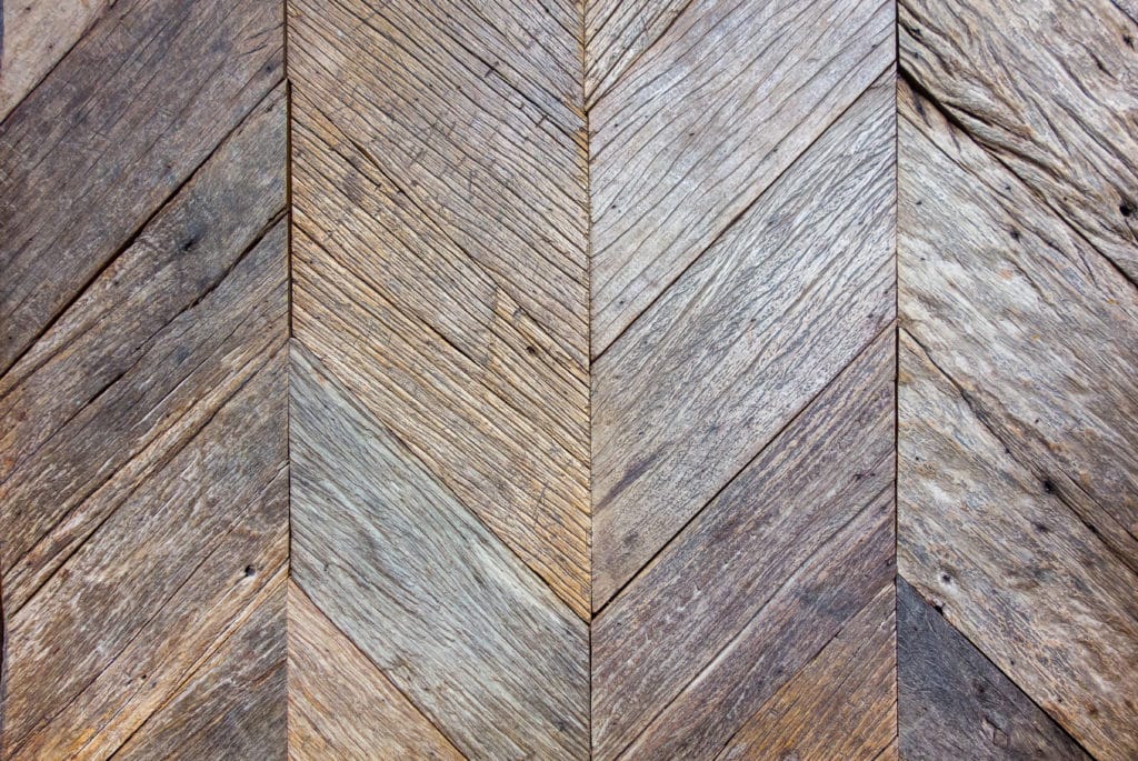 vieux parquet à rénover